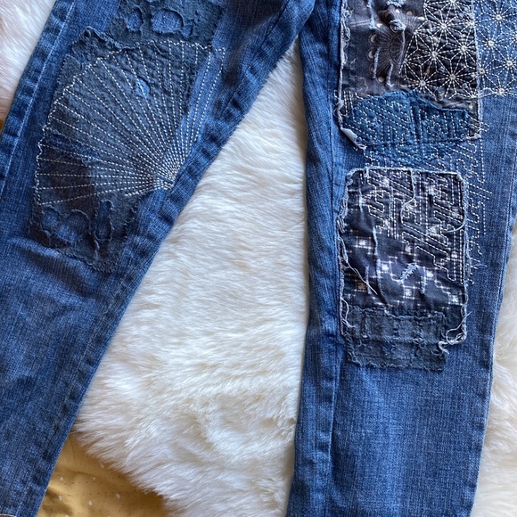 PILCRO AND THE LETTERPRESS WOMENS SUPER CUTE PATCH JEANS SIZE 25 INSEAM 27 - Picture 7 of 13